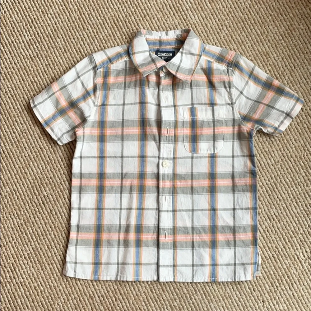Oshkosh 4T button down short sleeve shirt